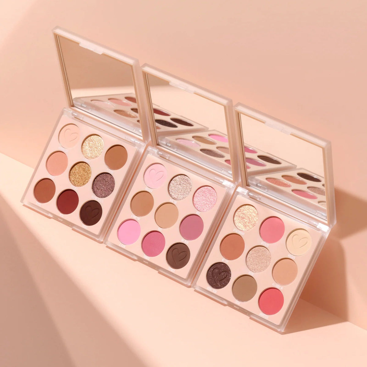 Nude X Mini Paleta de Sombras de Ojos Beauty Creations.